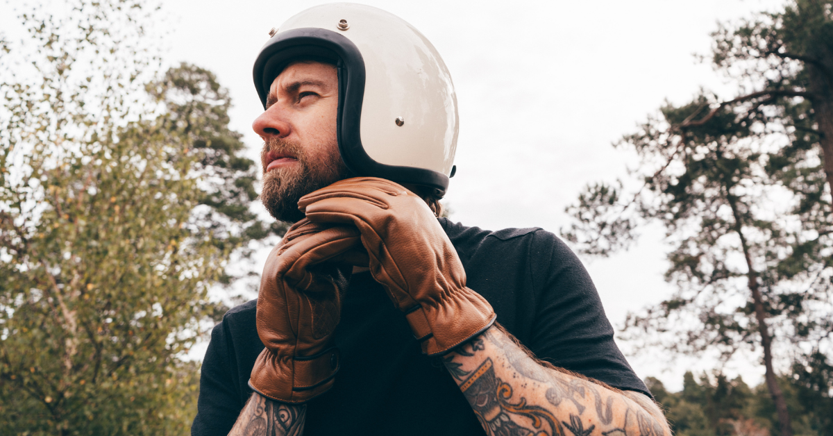 Retro Motorcycle Gloves: Vintage Style Meets Modern Protection