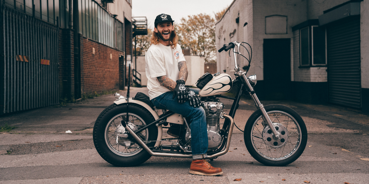 The Essential Motorcycle Glove Guide for UK Riders