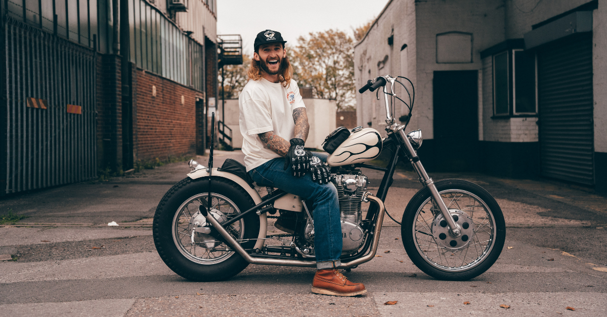 The Essential Motorcycle Glove Guide for UK Riders